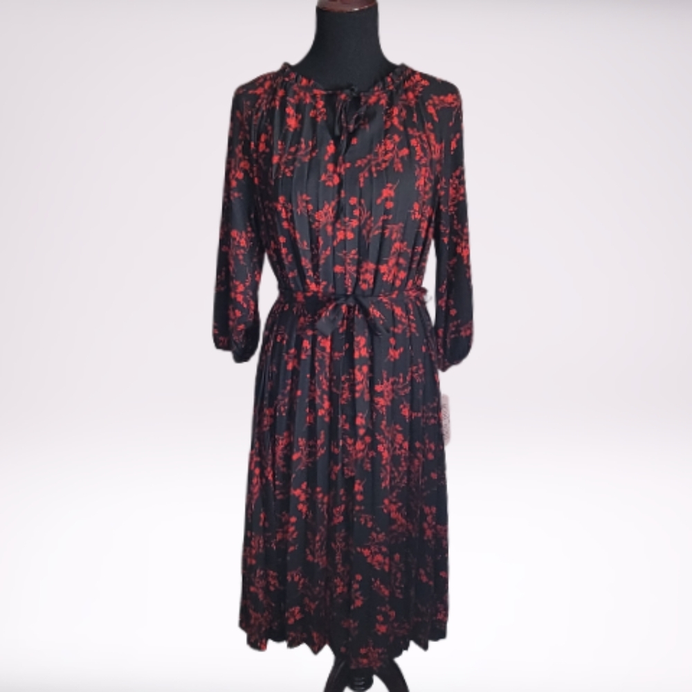 Nanette Lepore Black Belted Pleated Dress Size 6